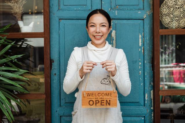 Shopify Shares What &#8216;A Day as Small Business Owner&#8217; Looks Like