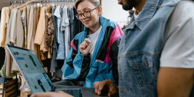3 Reasons to Set up Online Store on Shopify