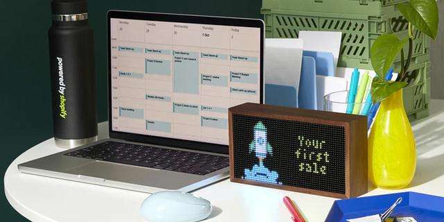 Shopify Display Back in Stock. All You Need to Know About This Device